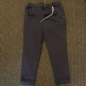 Vuori Black Chinos Versatile and Comfortable